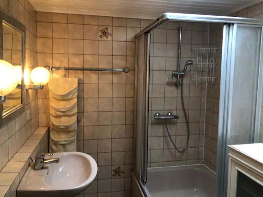 Grosszuegiges Reetdachhaus An Der Nordsee Langenhorn Extérieur photo